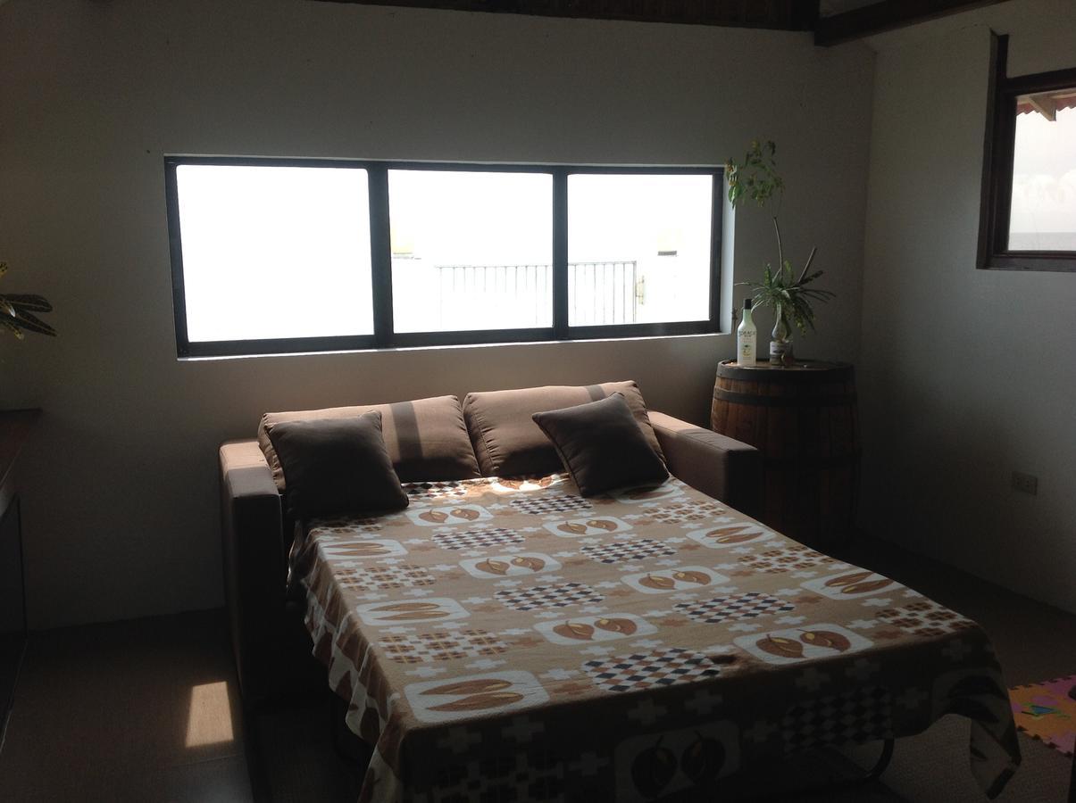 Bamboo Beachhouse Dormitory Garcia Hernandez Екстериор снимка