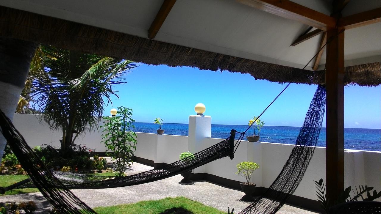 Bamboo Beachhouse Dormitory Garcia Hernandez Екстериор снимка