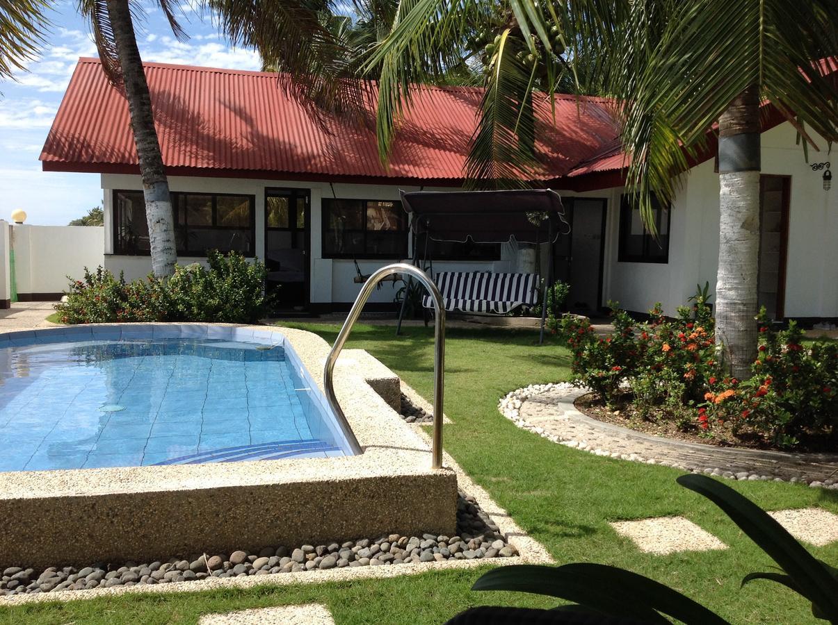 Bamboo Beachhouse Dormitory Garcia Hernandez Екстериор снимка